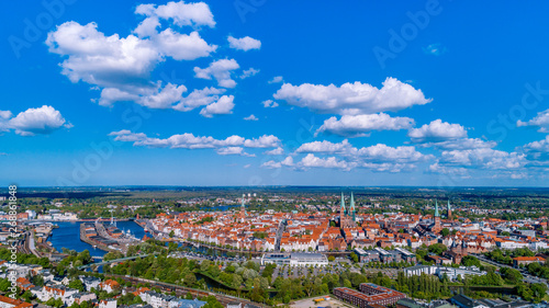 So weit das Auge reicht - Blick auf die Lübecker Altstadt