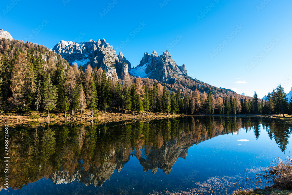 Dolomites / Lake d'Antorno
