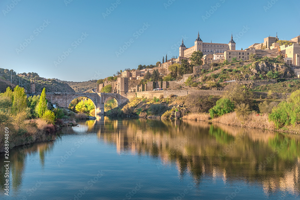 Fototapeta premium Toledo españa rio tajo europa