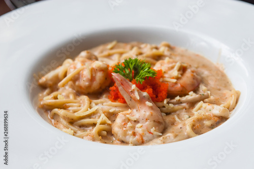 Creamy pasta spaghetti with shrimp