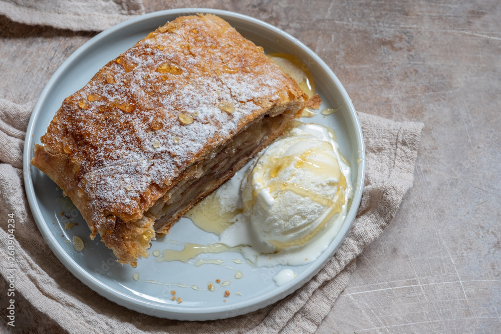 Sweet apple strudel with vanilla ice cream Sweet apple strudel with vanilla ice cream