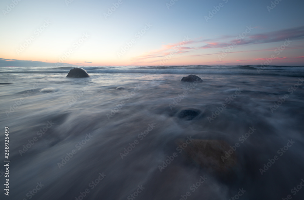 Fototapeta premium Ocean sunset photographed with long exposure