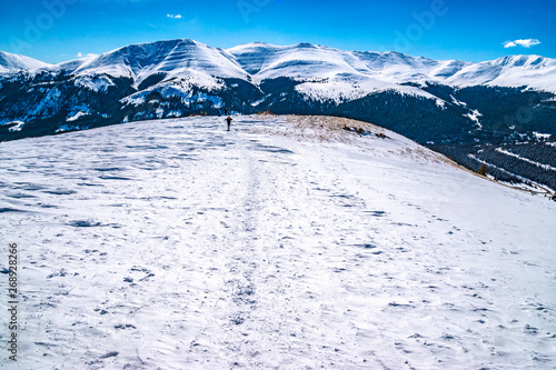Fototapeta Naklejka Na Ścianę i Meble -  Beautiful Morning Hike Up Quandary Peak in Breckenridge, Colorado