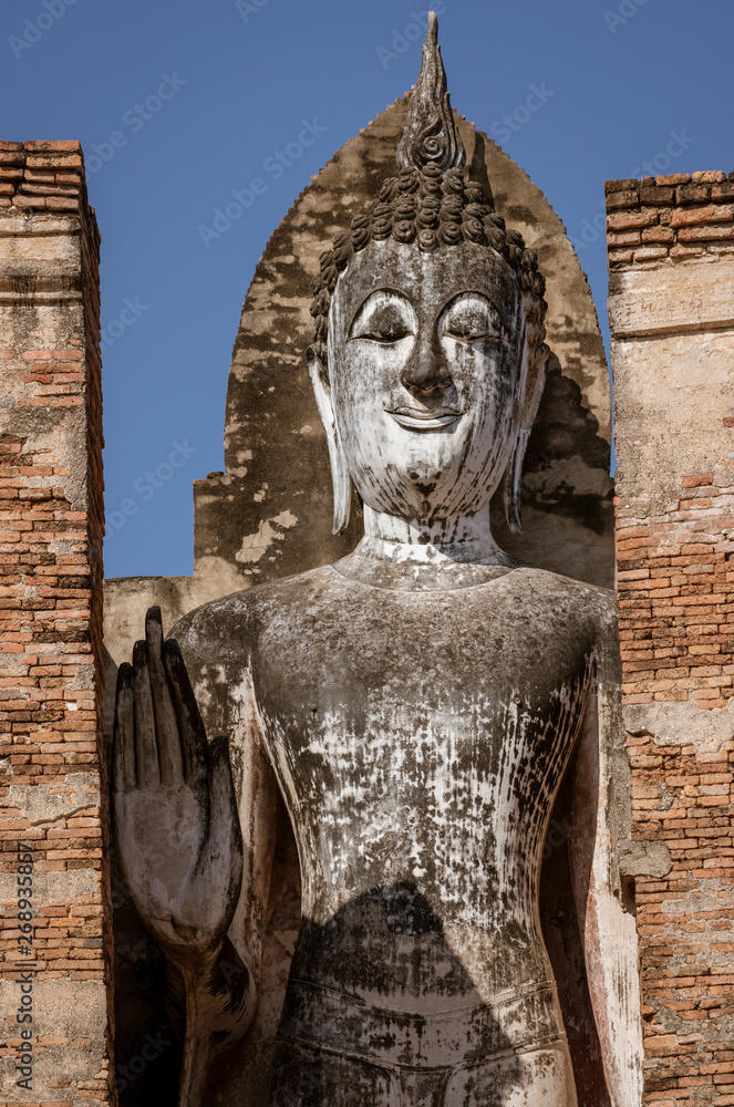Giant Buddha at Ayuthaya, Sukothai Thailand