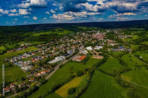 Das Dorf Schotten in Hessen aus der Luft