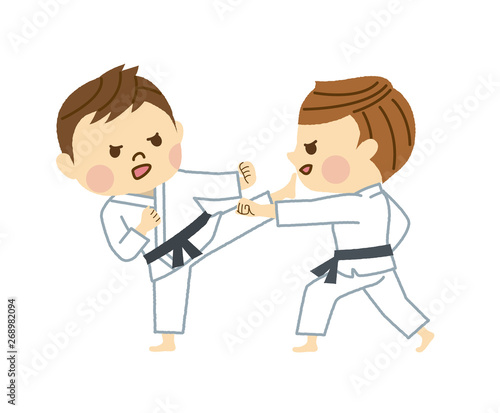 空手をする男性