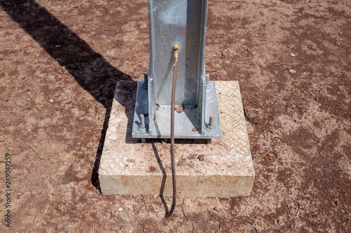 Copper wire is the ground connection between the switch structure in the switch yard and the ground grid in sub station.Connected by mold welding.