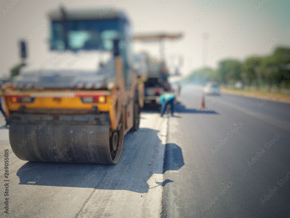 Road maintenance by burning old materials and improving quality Road maintenance by burning old materials and improving quality
