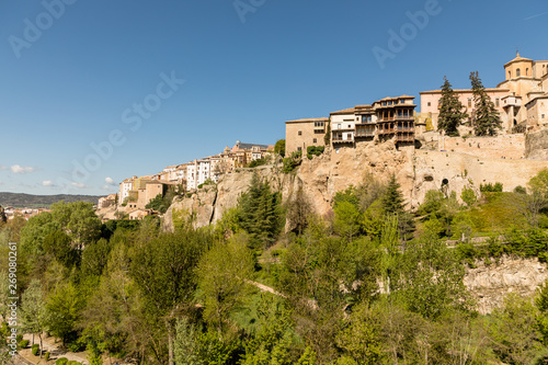 Panoramic views of the historic center of Cuena and its hanging houses © josevgluis