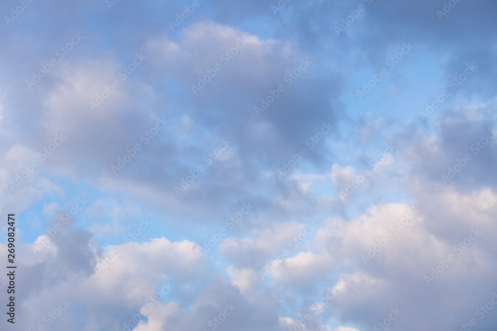 wolken am blauen Himmel Regen meteorologie