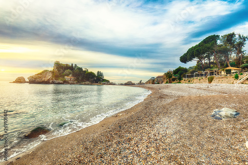 Fototapeta Naklejka Na Ścianę i Meble -  View of Isola Bella island and beach in Taormina