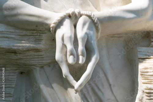 Hands bound together - Sculpture