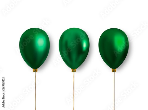 Set of realistic beautiful green balloons with falling shadow. Inflatable balloons, vector cliparts for holiday decoration.