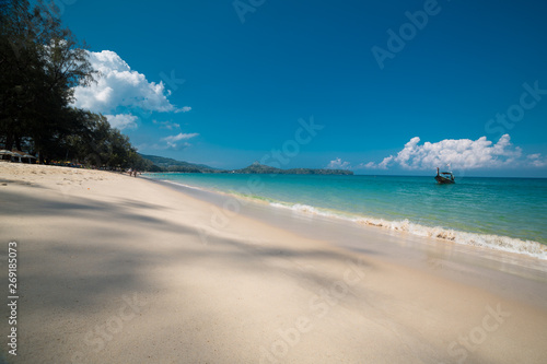 Fototapeta Naklejka Na Ścianę i Meble -  Sea scape on Phuket island at summer