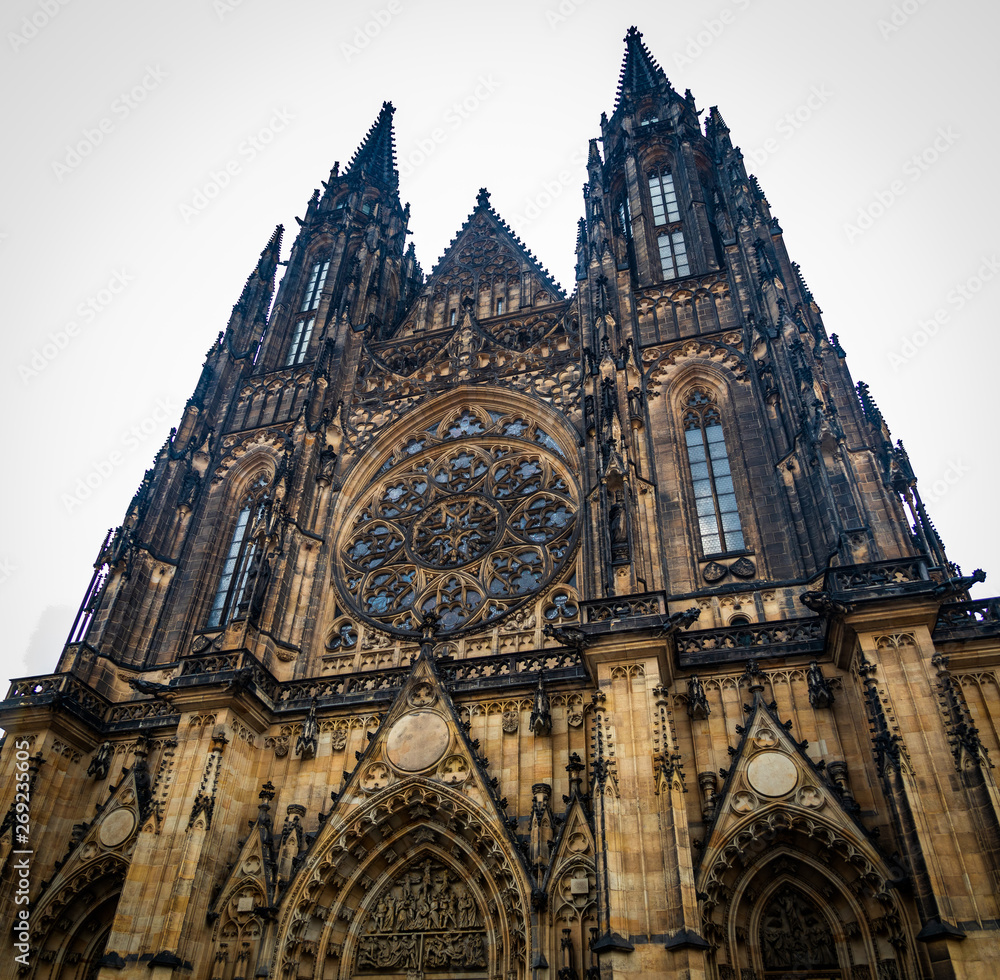 Fototapeta premium St. Vitus Cathedral in Prague, Castle complex, Czech Republic 