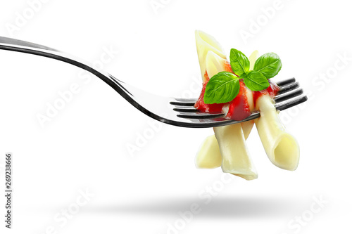 pasta italiana con forchetta photo