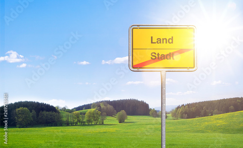 Wallpaper Mural Ortsschild Stadt Land in Landschaft Torontodigital.ca