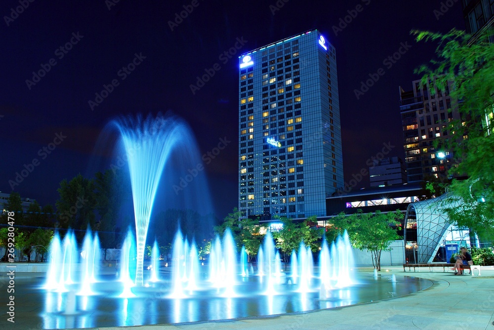 Obraz premium modern city at night