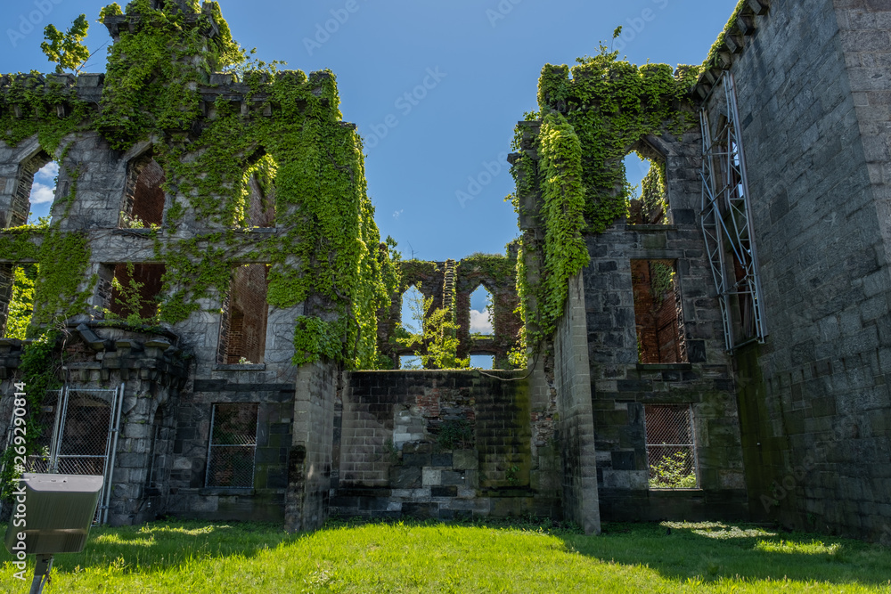 Roosevelt Island Smallpox Hospital Ruins