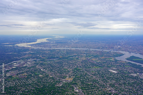 Aerial view of the skyline of the city of Philadelphia and the surrounding areas in Pennsylvania, United States © eqroy