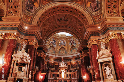St. Stephen Basilica in Budapest © JM