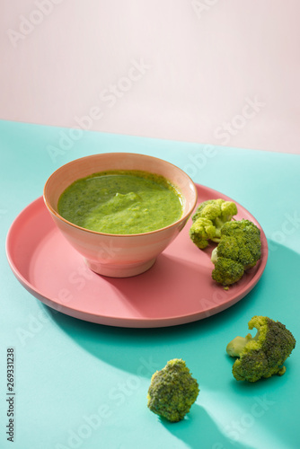 Homemade vegetable baby food. Broccoli puree for baby