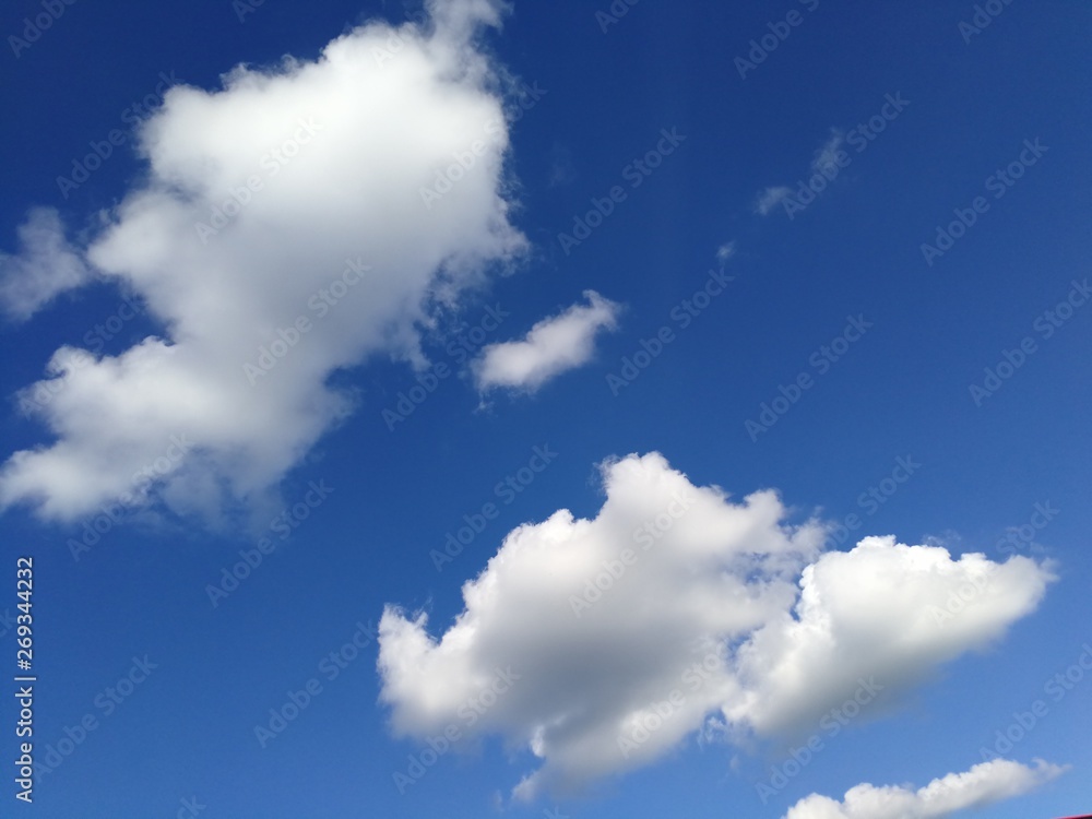 Obraz premium blue sky in summer
