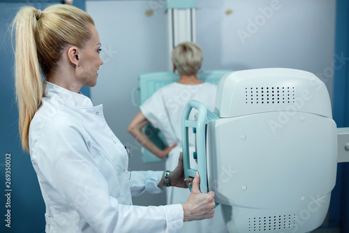 X-ray scanning at clinic 