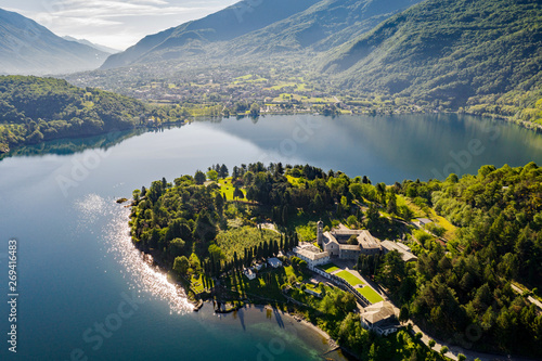 Abbazia di Piona - San Nicola - Lago di Como (IT) - Priorato - Panoramica aerea