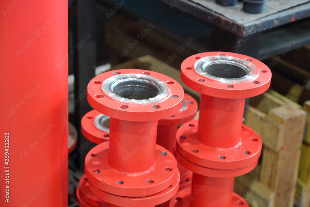 Massive steel blanks for the pipeline industry and pumps Massive steel blanks for the pipeline industry and pumps