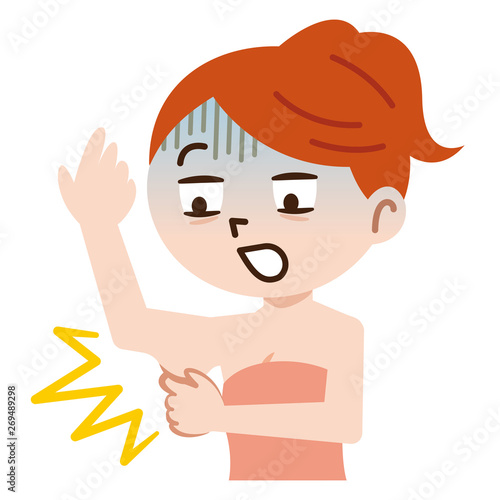 二の腕が気になる女性