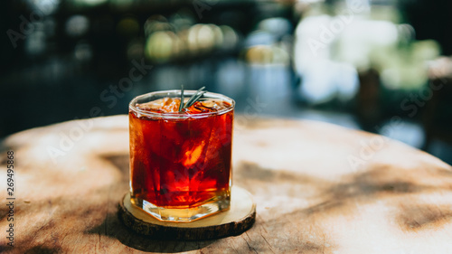 a glass of ice americano