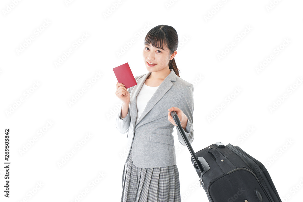 海外出張に行くビジネスウーマン