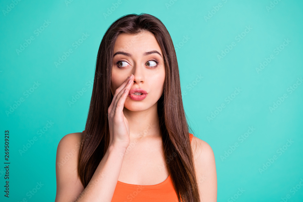 Close up photo of quiet tricky pretty charming lady teen teenager want share private information place hand palm face announcing look wear youth modern tank-top clothing isolated turquoise background Close up photo of quiet tricky pretty charming lady teen teenager want share private information place hand palm face announcing look wear youth modern tank-top clothing isolated turquoise background