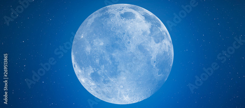 Fototapeta Naklejka Na Ścianę i Meble -  Full Blue Moon 