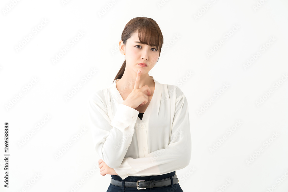 考える女性 考える女性