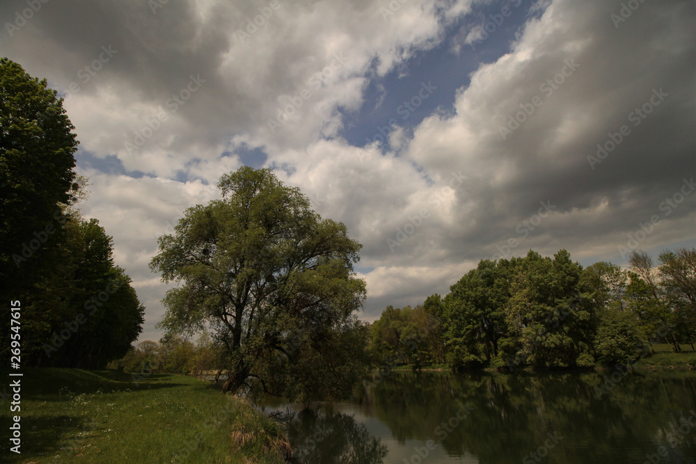 Obraz premium Die Isar bei Landau