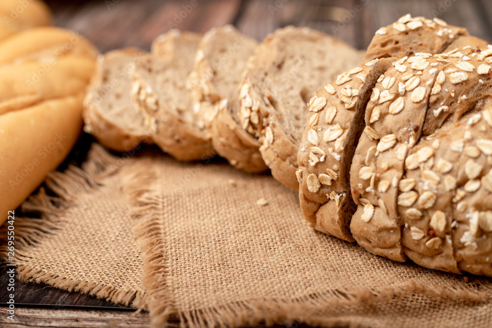 breads sliced on the sack breads sliced on the sack