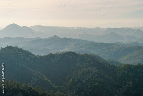 Hills scenery in northern Thailand © dinozzaver