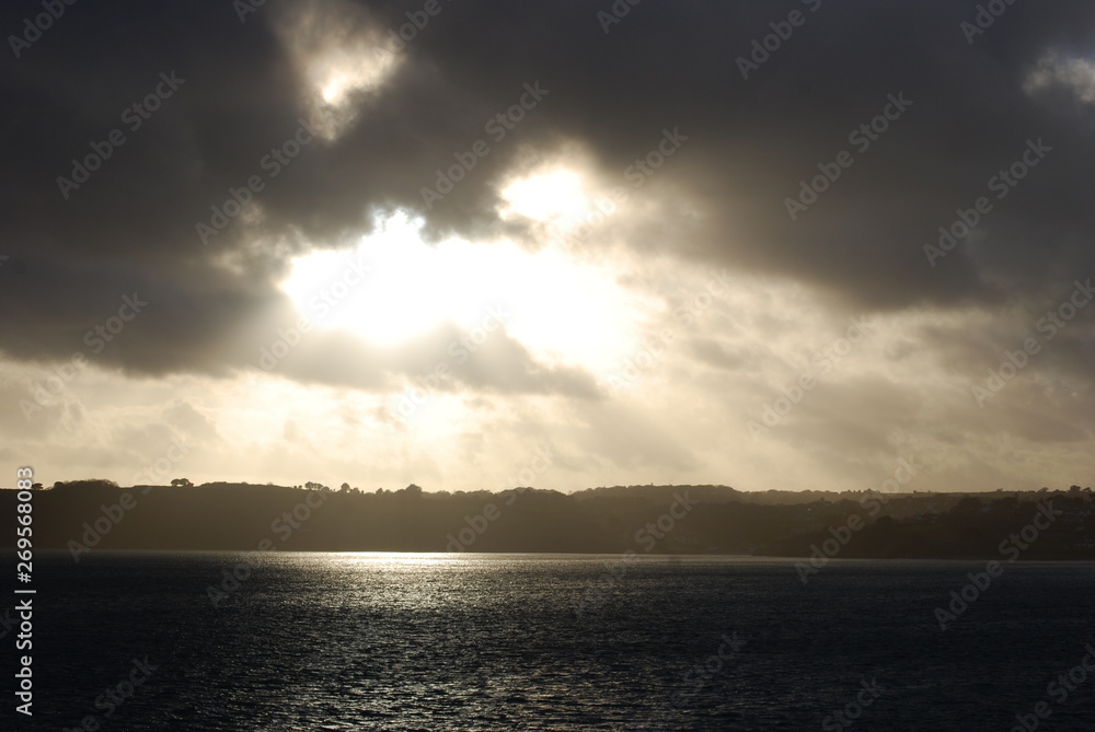 Naklejka premium Dark and light