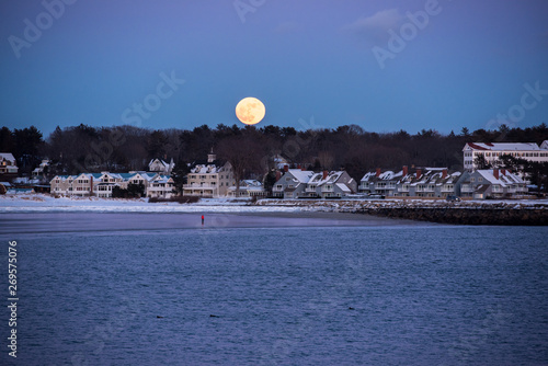 super moon Kennebunkport winter 2018 