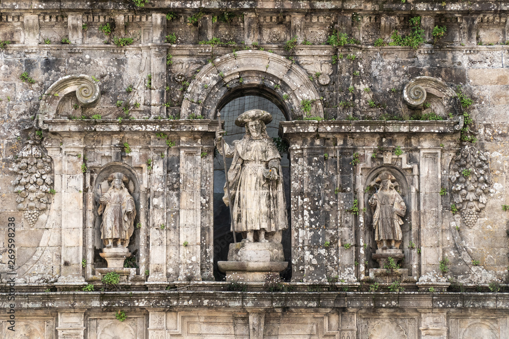 Sculpture of the Apostle Santiago and his disciples