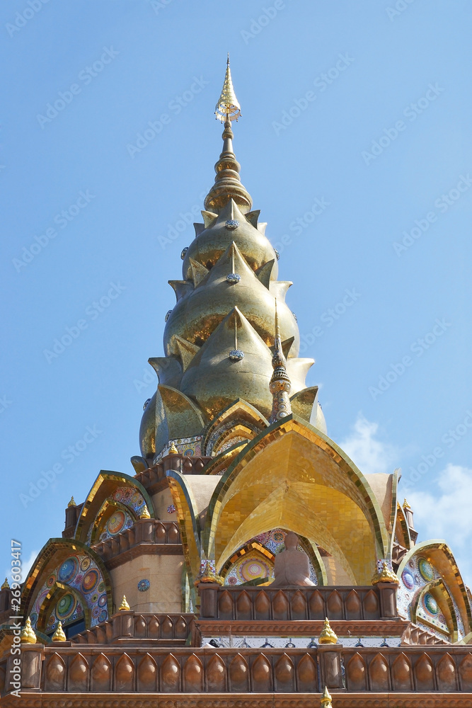 Fototapeta premium Phasornkaew Temple