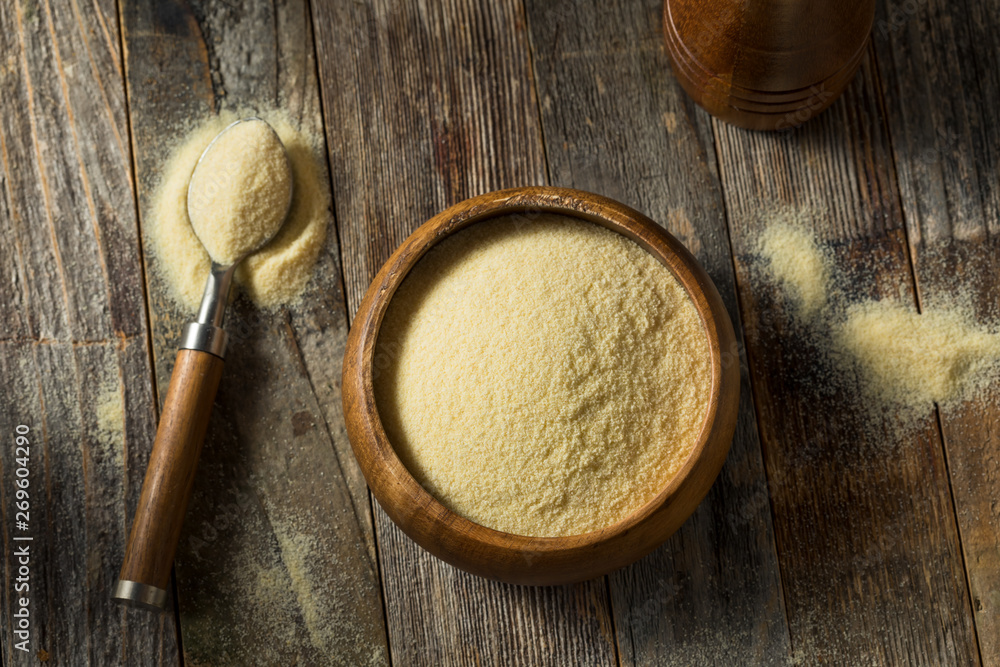 Dry Organic Semolina Durum Flour Dry Organic Semolina Durum Flour