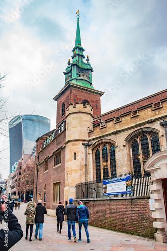 London old church of all hallows by the tower and people walking © ProMicroStockRAW