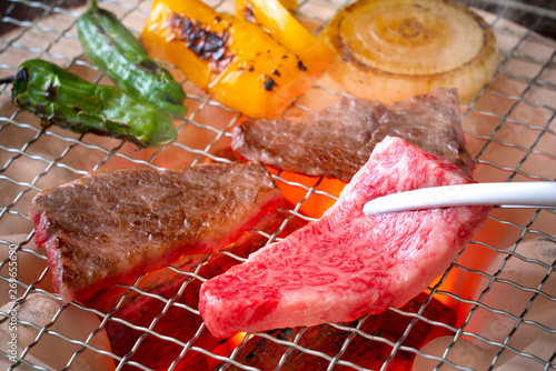 焼肉、炭火焼