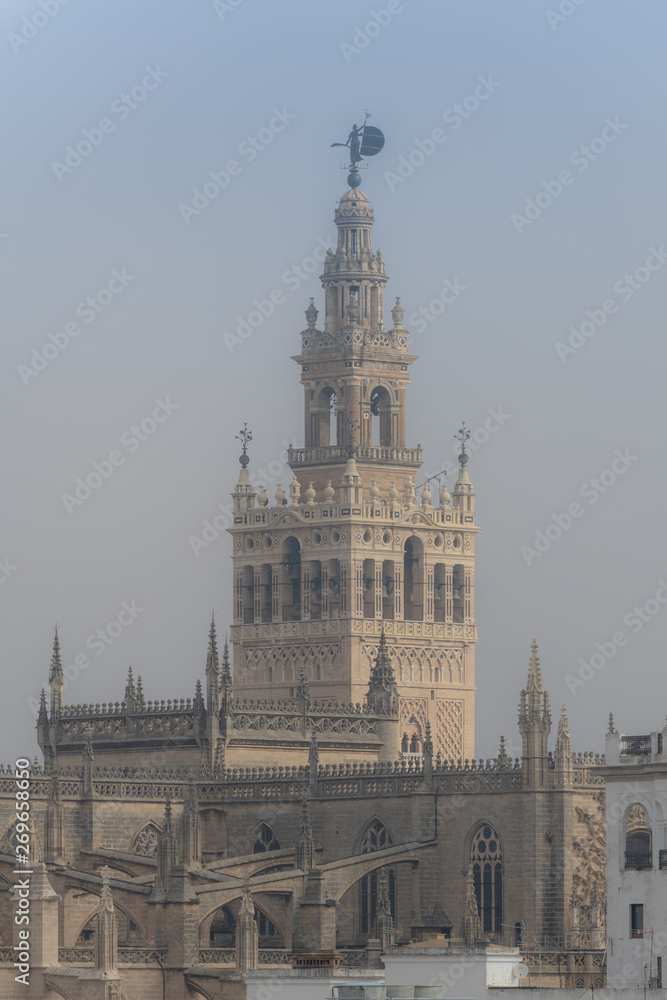 Obraz premium Foggy morning in Seville. Andalusia. Spain