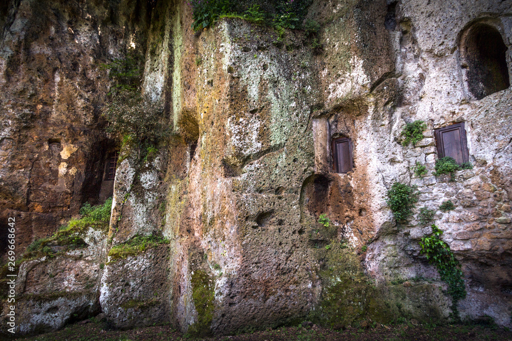 Sutri (Viterbo), Lazio Sutri (Viterbo), Lazio
