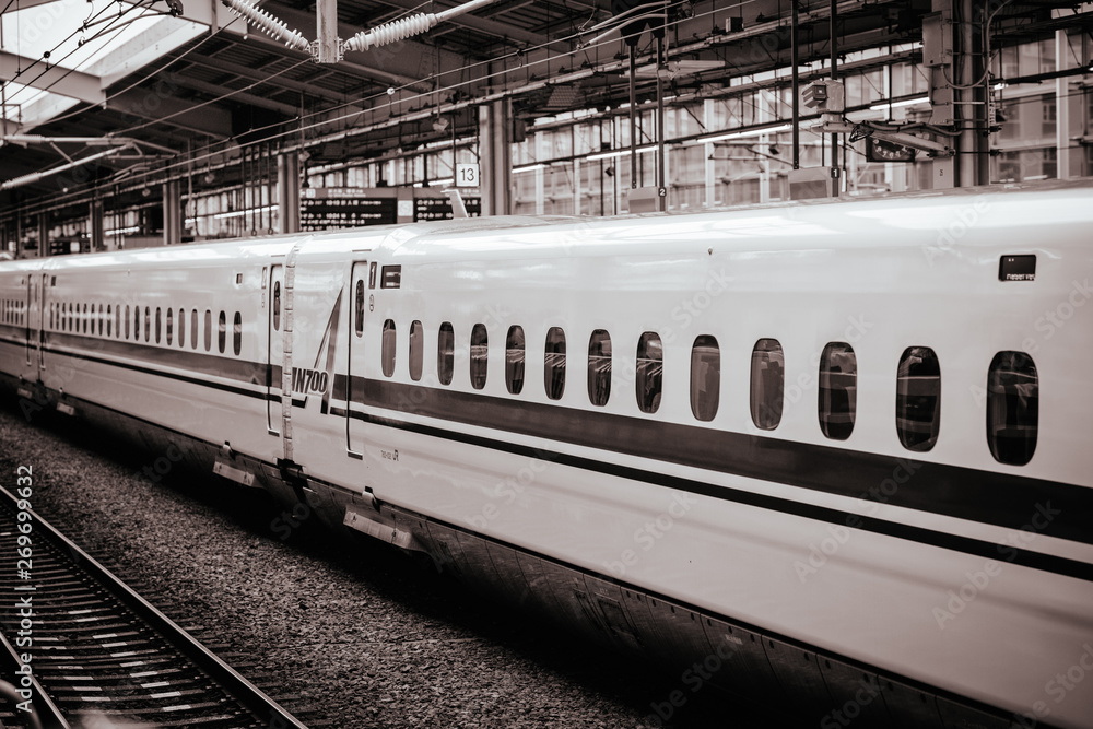 Naklejka premium Shinkansen High-Speed Bullet Train