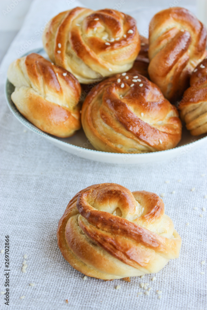 Fluffy rolls from yeast dough Fluffy rolls from yeast dough